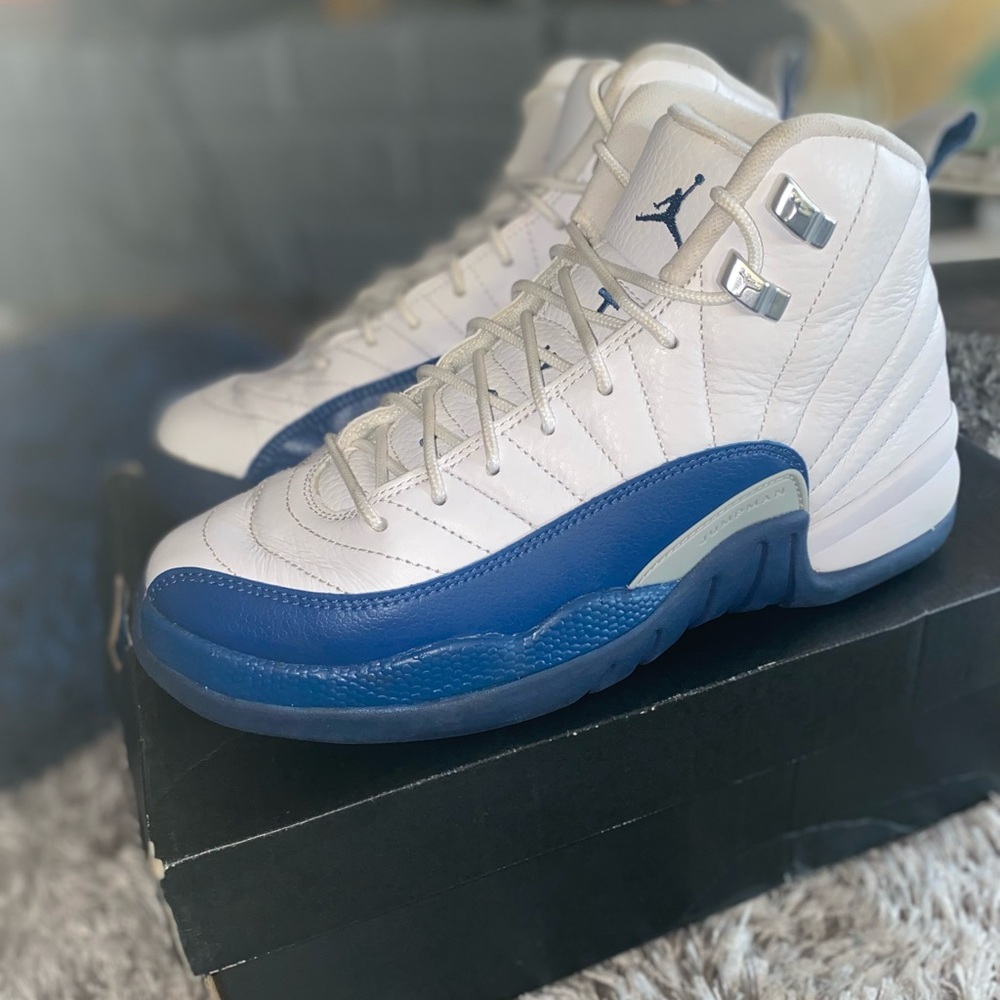 Air Jordan 12 Retro BG French Blue Size 6.5Y